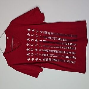 Guess large red short sleeve shirt